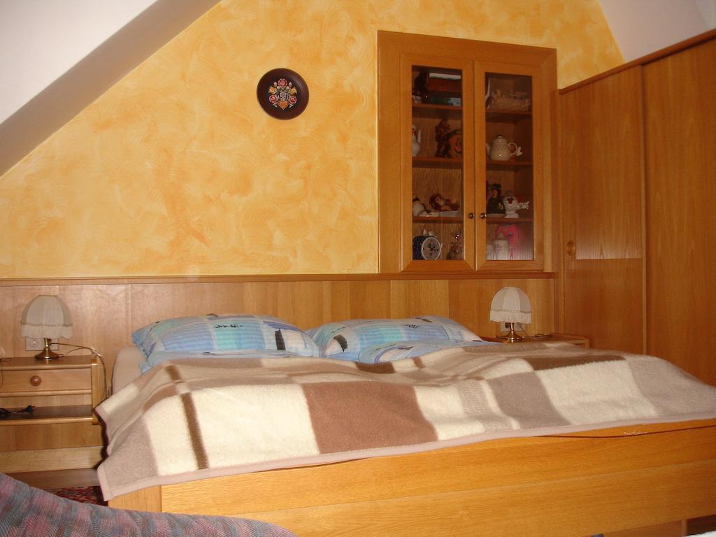 Apartment Janschitz Gundersheim Екстериор снимка